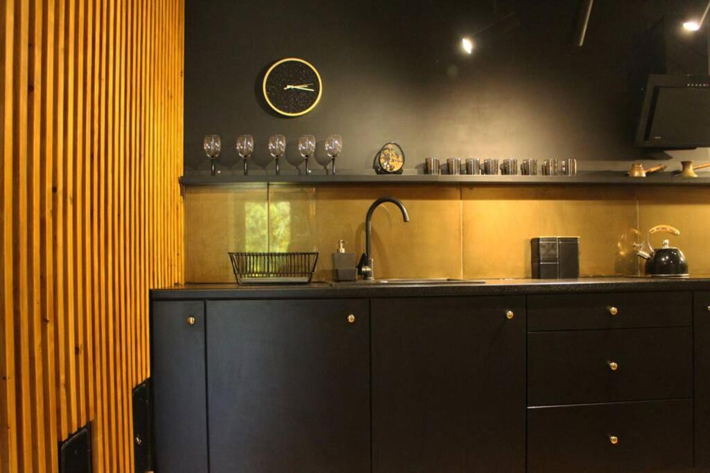 Apartment I *